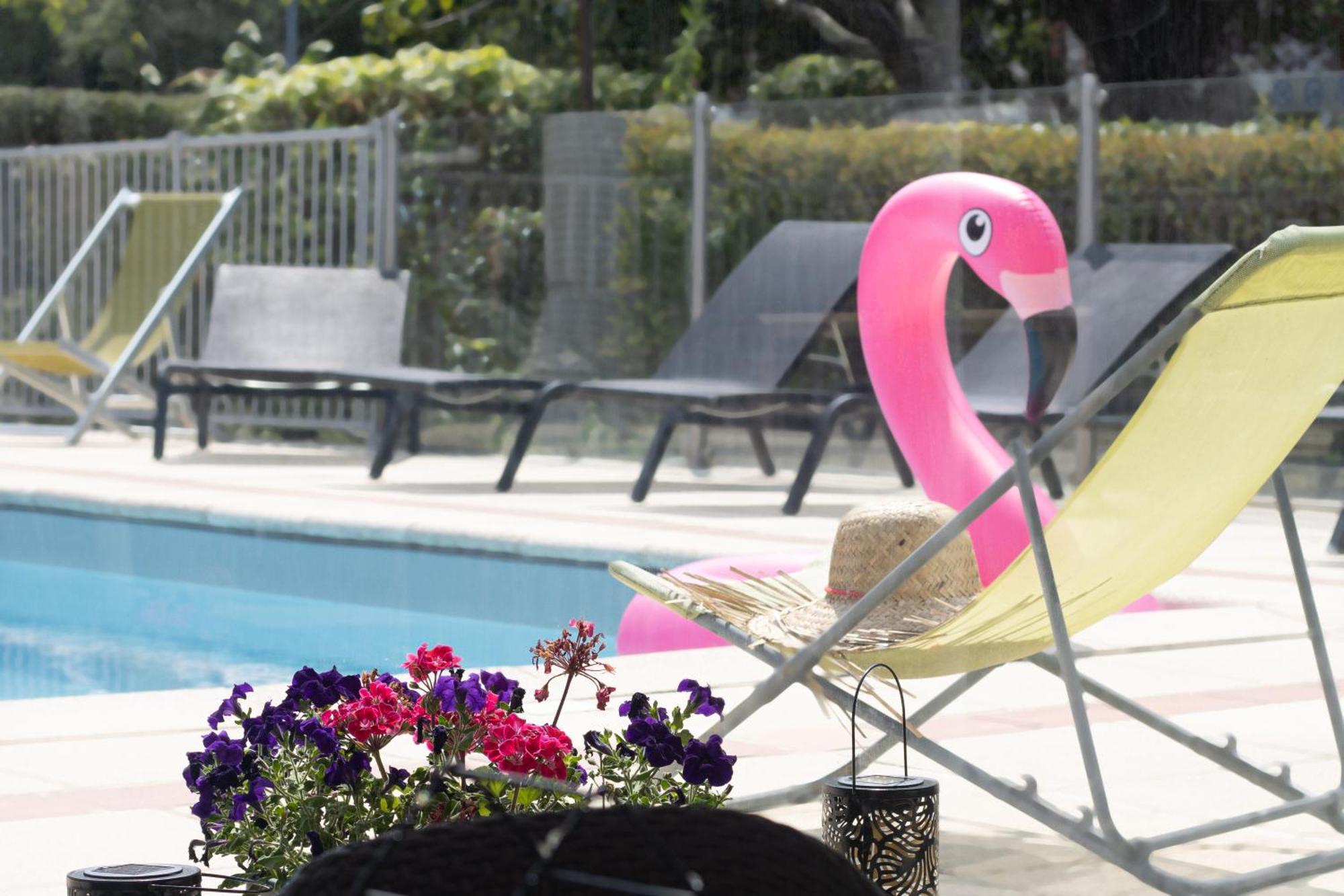 Hotel Novotel Evry Courcouronnes Bagian luar foto