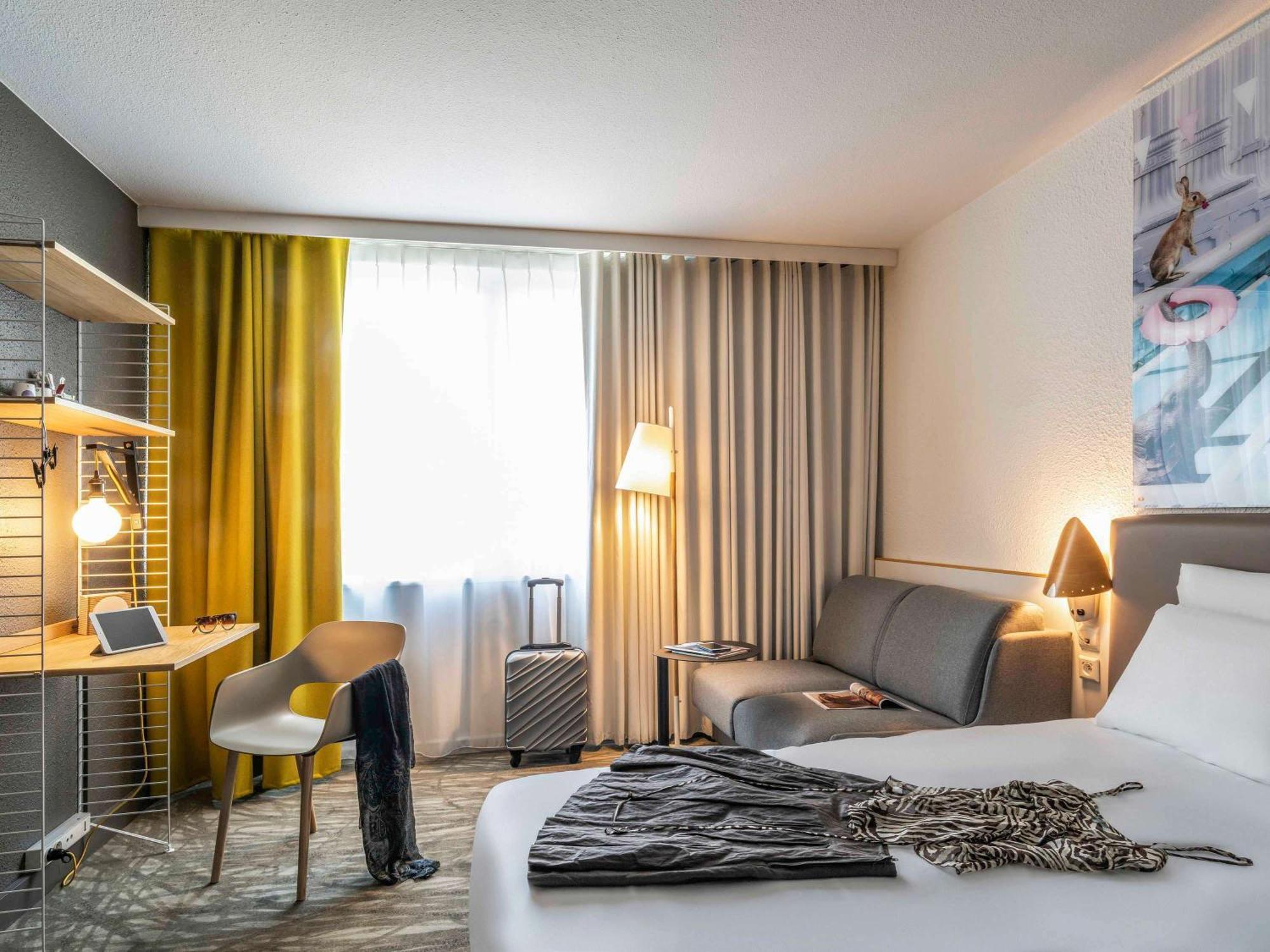 Hotel Novotel Evry Courcouronnes Bagian luar foto