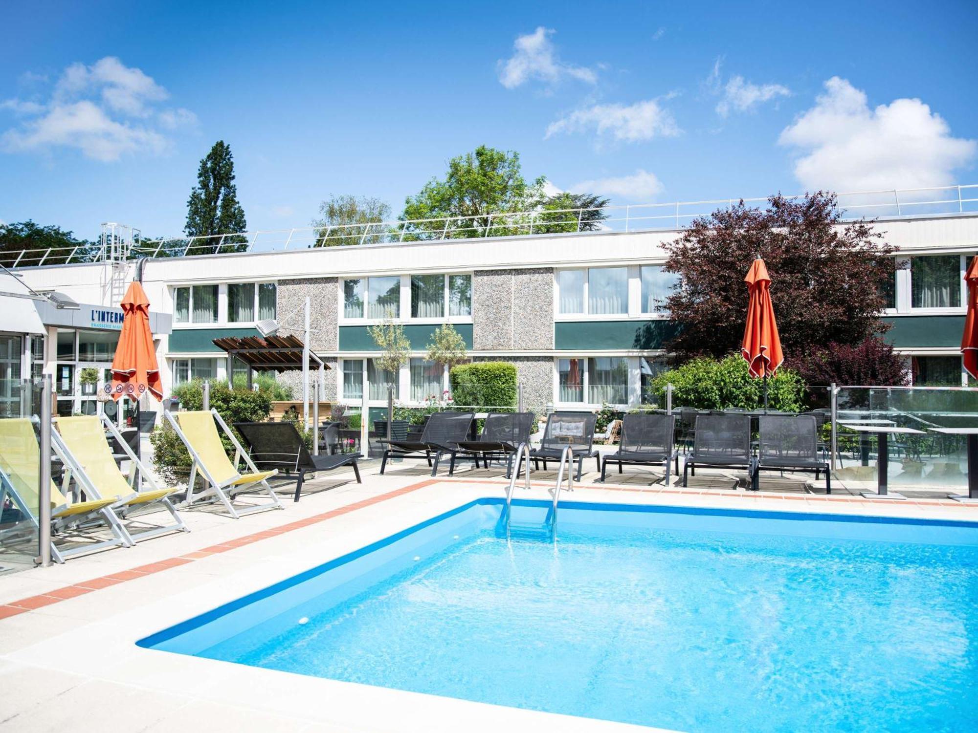Hotel Novotel Evry Courcouronnes Bagian luar foto
